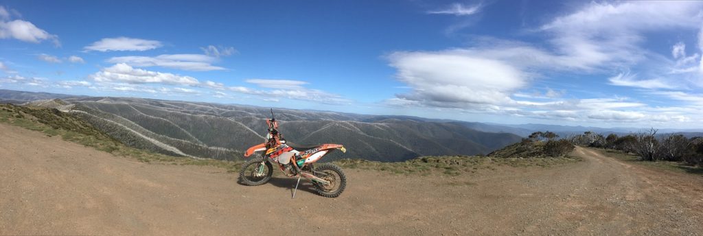 snowy mountains australien